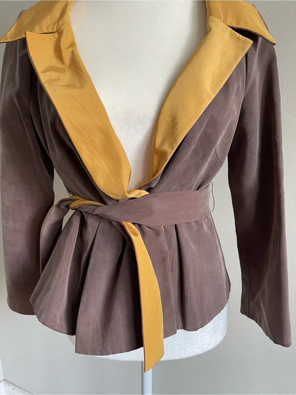 Jessica Brown Jacket with Mustard Contrast Lapel - Image 3