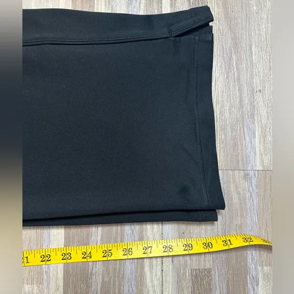 UnderArmour Track Pants, Size Large - Image 11