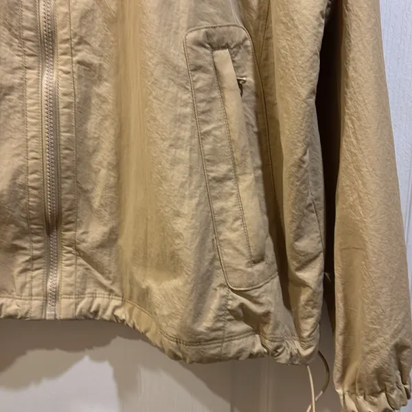 Lou Grey Tan Mylon Rain Jacket Nwts Size Xl 2 Side Pockets Full Zipper No Hood - Image 5