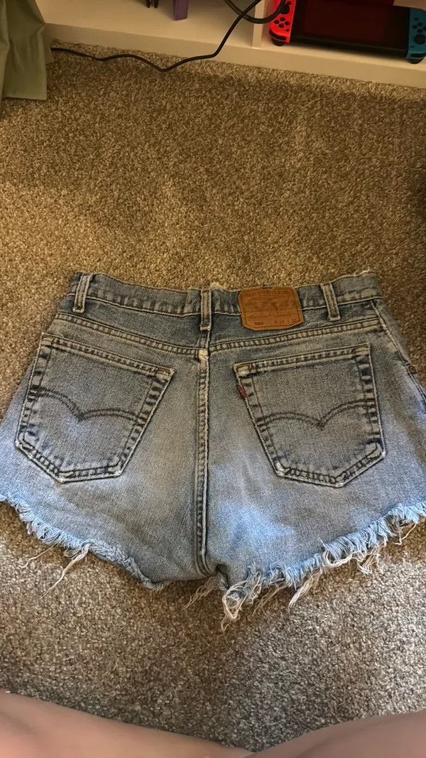 Levi’s Shorts - Image 2