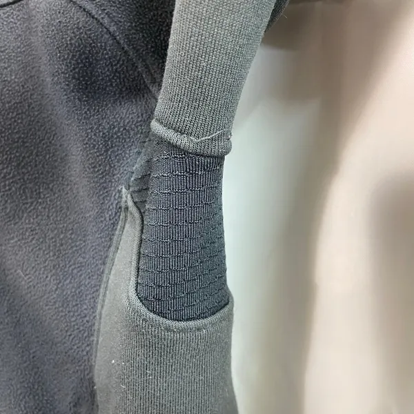 REI adult black gray fleece‎ full zip pocket outdoor athletic active jacket S/M - Image 7