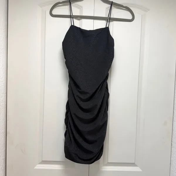 🖤 ✨ Sparkly Black Ruched Mini Bodycon Dress | Size S ✨🖤🎀 - Image 17