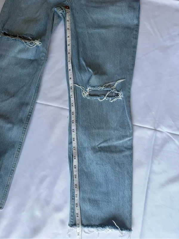 Abercrombie & Fitch 90s Straight Ultra High Rise Light Wash Jeans Size 25 / OX S - Image 8