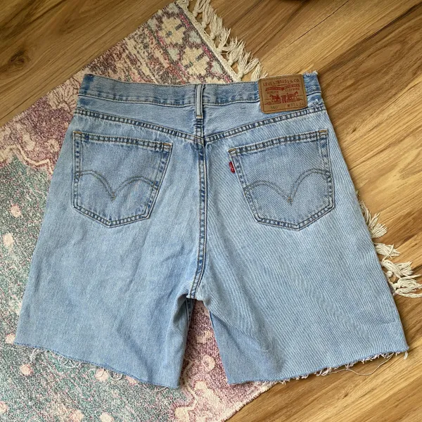 Levi's 560 Comfort Fit Jean Shorts - Image 3