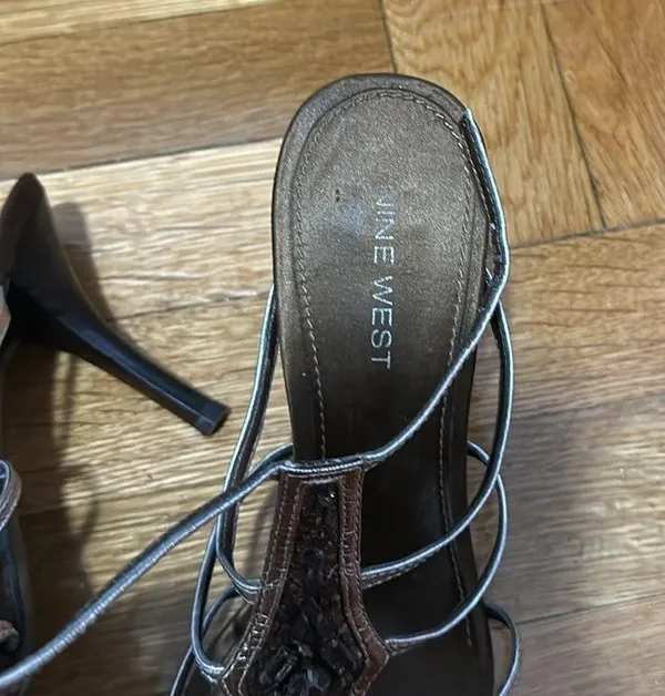 Heels - Image 3