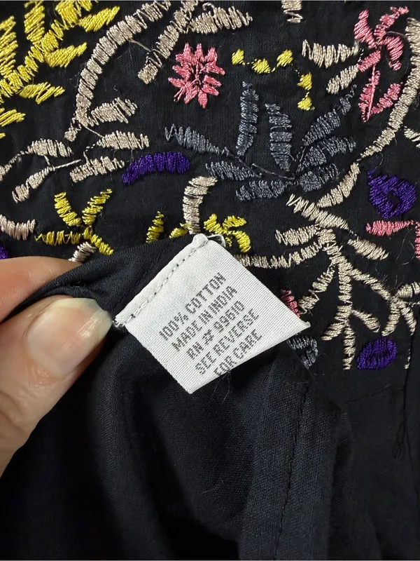 TRAMP Women’s embroidered Peasant Top Large Black - Image 8
