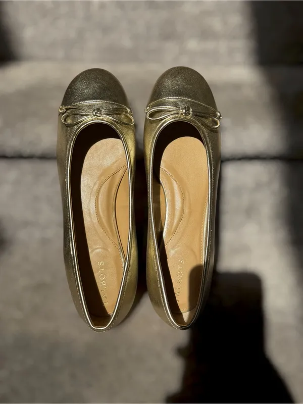 NEW Talbots Blair Metallic Gold Leather Bow Ballet Flats Cap Toe Balletcore - Image 4