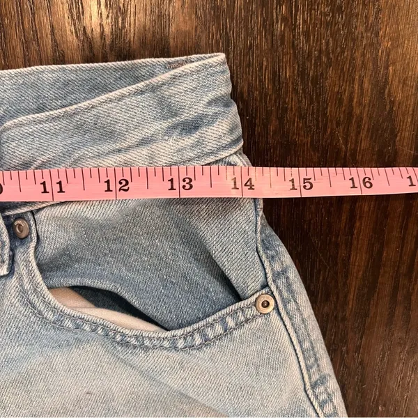 Uniqlo Women's Light Blue Flare Jeans - Image 6