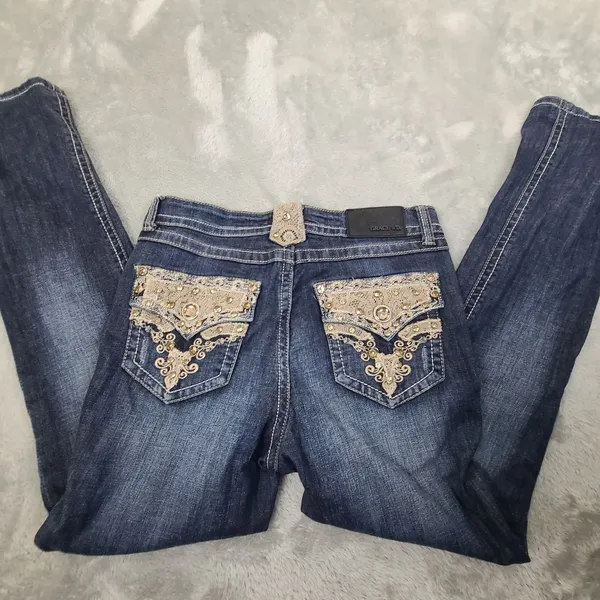 Grace in LA Womens Size 7M Easy Fit Denim Jeans BLue Size 7M Embroidered Jeweled - Image 2