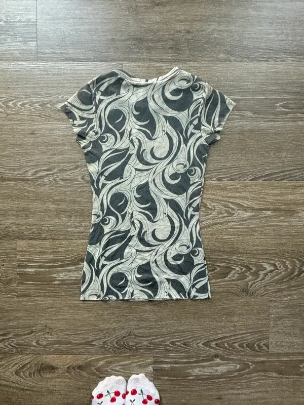 Vintage y2k short sleeve mesh top - Image 3