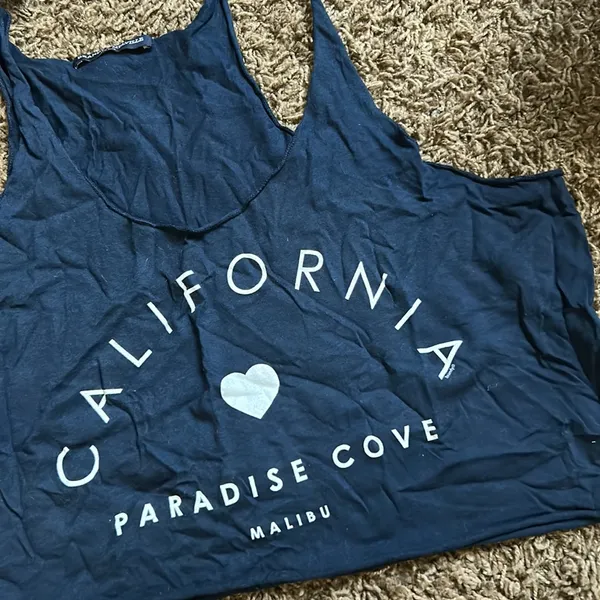Brandy‎ Melville One Size California Cut Off Tank - Image 3