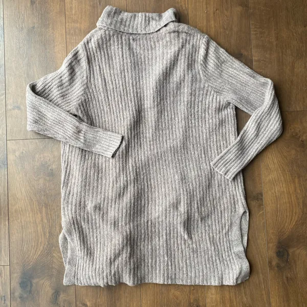 Barefoot Dreams CozyChic Lite Montecito Cardigan Taupe – Size Large - Image 6