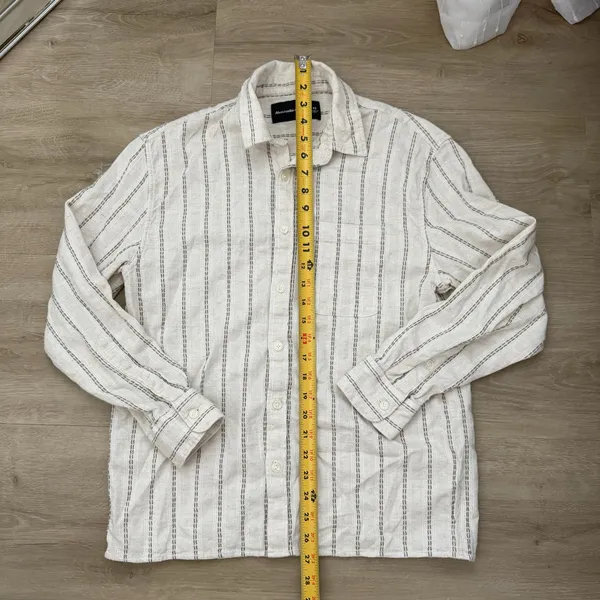 Abercrombie and Fitch Linen Stripes Button Down Shirt - Image 2