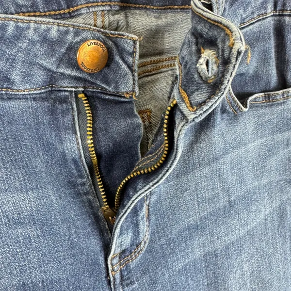 Liverpool Los Angeles Skinny Jeans Womens 10 Lakewood Med Mid‎ Wash Selvage Hem - Image 3