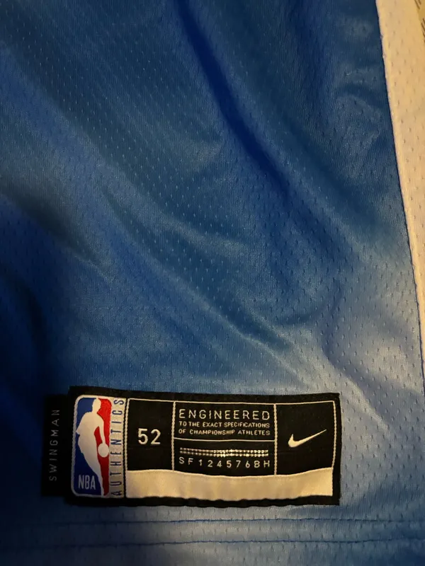 Men size XL Nike Nets jersey  - Image 7