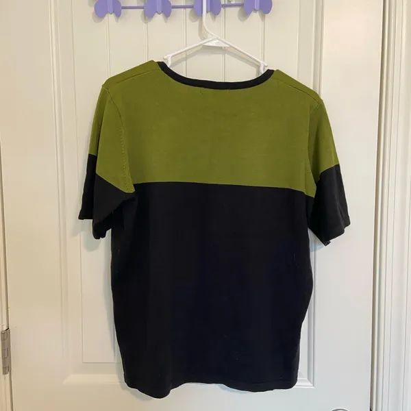 EUC Dress Barn women’s‎ dual colored olive green black crewneck sweater large - Image 5