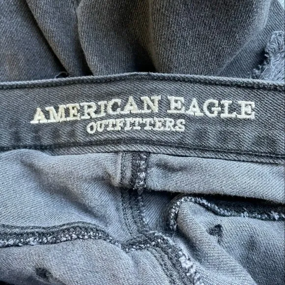 American Eagle Jeans Size 6 Black Ripped Distressed High Rise Straight Leg Y2K - Image 7