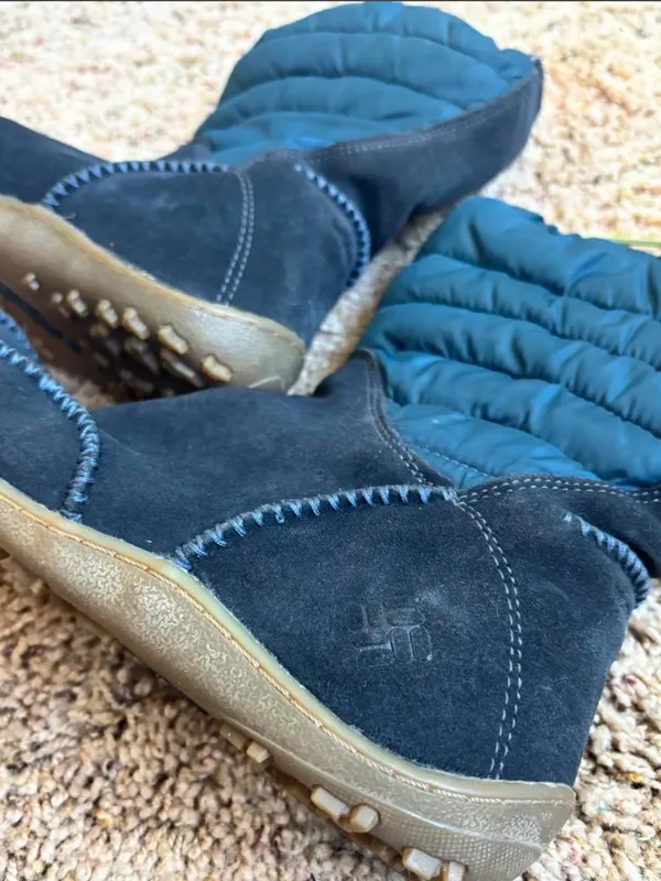 Columbia Waterproof Winter Boots - Image 4