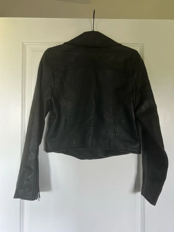 Abercrombie & Fitch Black Vegan Leather Moto Jacket with Silver Hardware Accents - Image 7