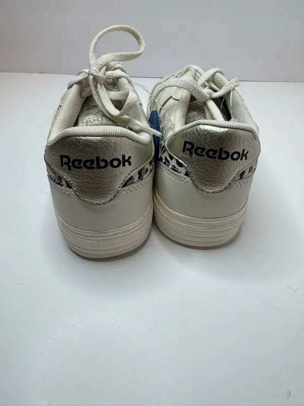 Reebok Club Memt Bold White Leather Sneakers Women's Size 7 - Image 4