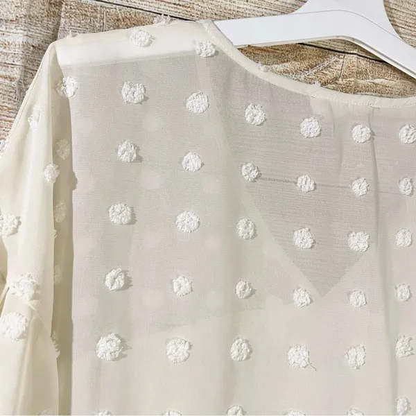 Anthropologie Entro semi-sheer polka dot textured loose fit cream blouse Size Medium - Image 13