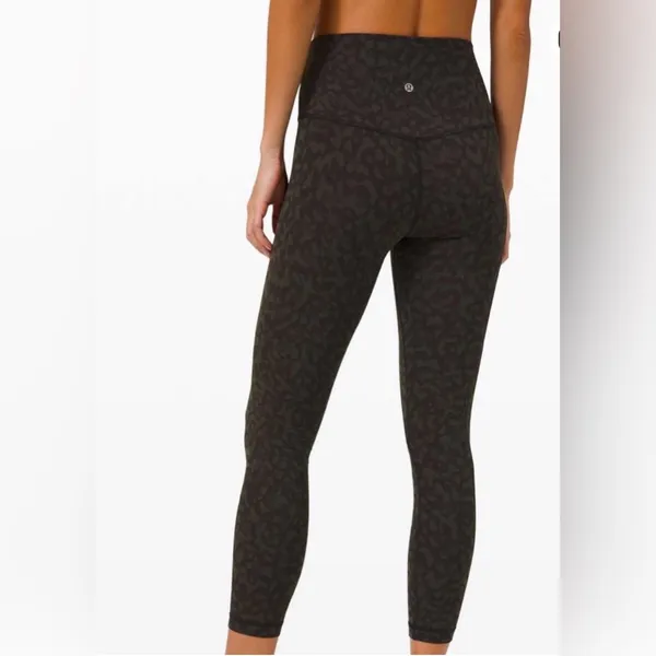 Lululemon Align Pant 25”
Formation Camo Evergreen Multi - Image 4