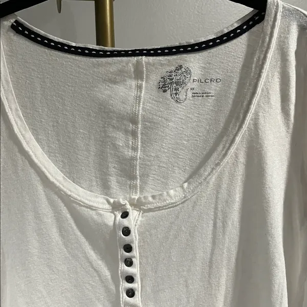 Anthropologie Pilcro White Long Sleeve Henley top - Image 3