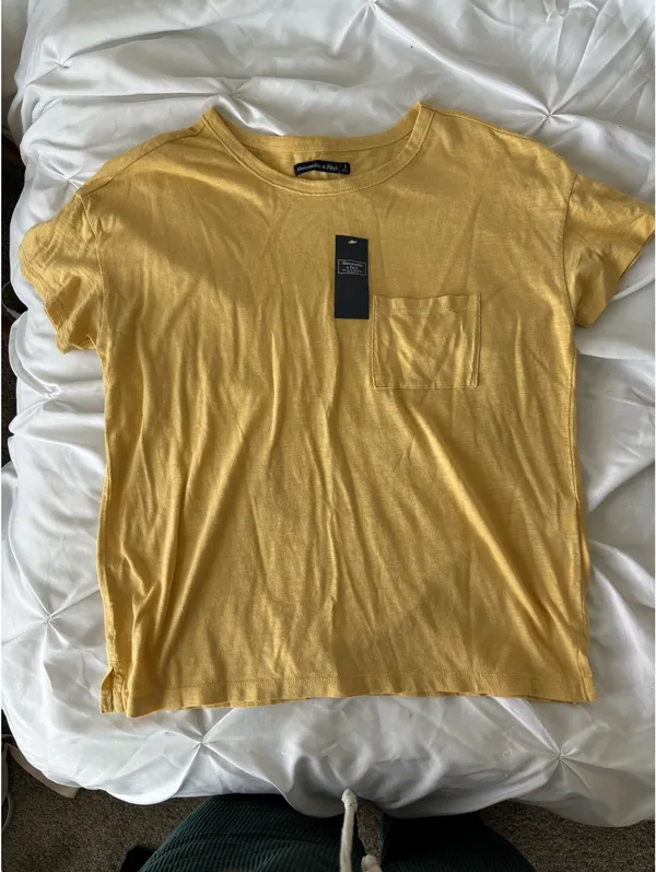 Abercrombie Tee - Image 3