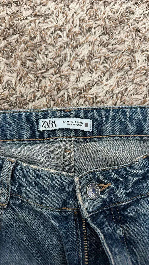 ZARA Jeans High-Rise - Image 2