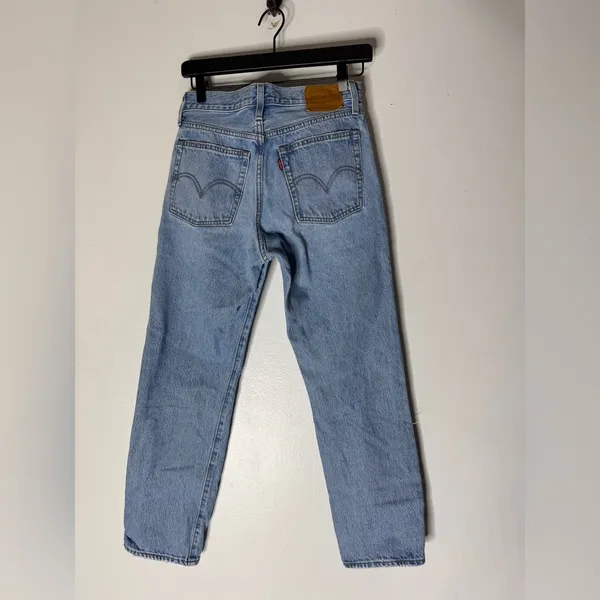 levis premium‎ wedgie straight Distressed jeans 26x26 - Image 2