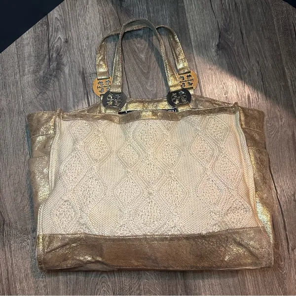 TORY BURCH Tote Bag Cable Knit METALLIC GOLD TRIM Wool Silk Lining Horse READ! - Image 3