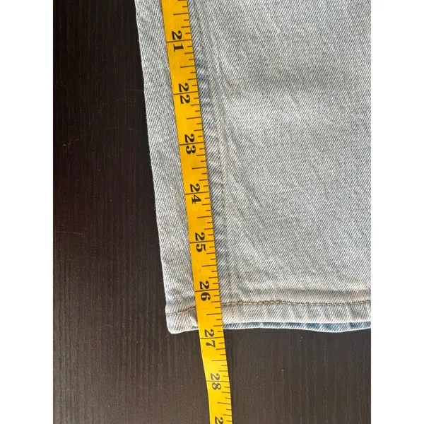 Old Navy Boyfriend Loose Jeans 10 Light Wash Mid Rise Straight Leg Denim - Image 6