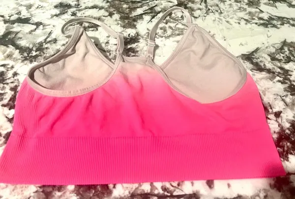 Victoria’s Secret PINK Seamless Seamless Lightly Lined Sports Bra Size Medium - Image 10