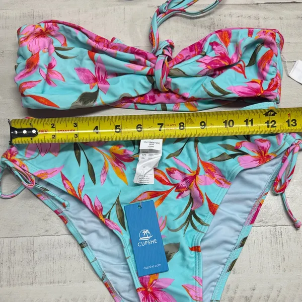 BOGO Cupshe Sunrise Flora Reversible Scoop Bikini Top & Standard Bottoms Set - Image 4
