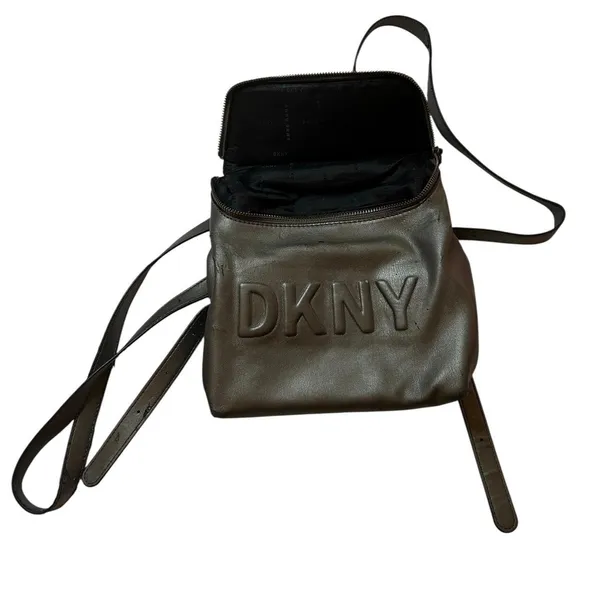 Vintage Gxn-metal Grey DKNY Tilly leather backpack with adjustable straps - Image 3