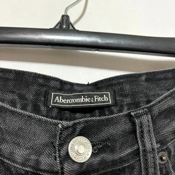 Abercrombie & Fitch Cut Off Shorts Women's 2/26 Black Denim Distressed Zip Fly - Image 2
