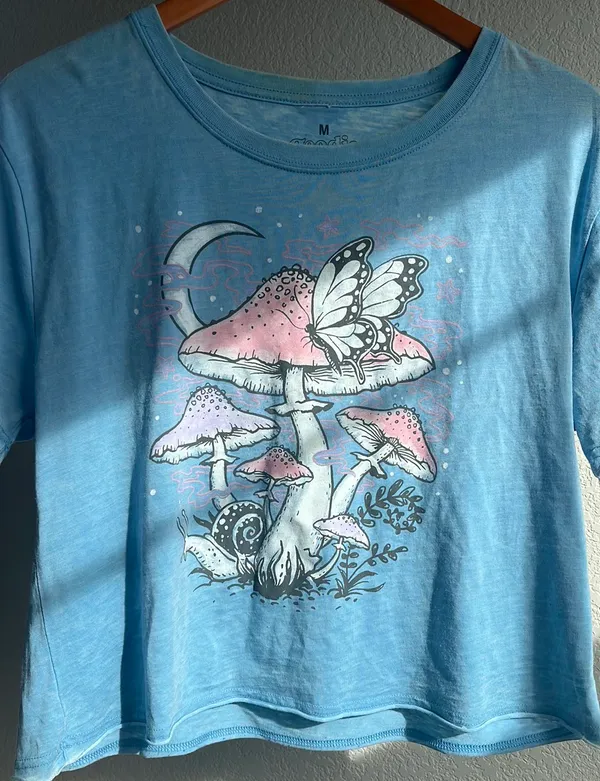 Mushroom Graphic T-shirt - Image 2