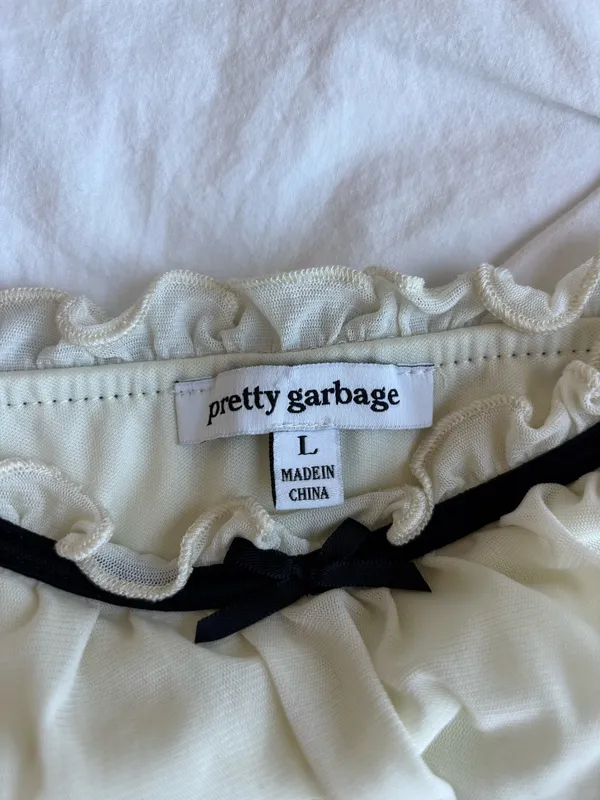 Coquette White Boutique Bow Top with adjustable straps Size L - Image 3