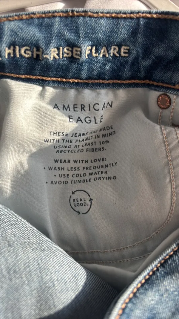 American Eagle Flare Jeans - Image 3