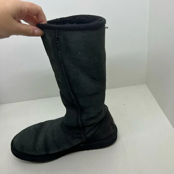 Uggs classic black tall boots winter slip on boots leather sheepskin fur lined 7 - Image 7