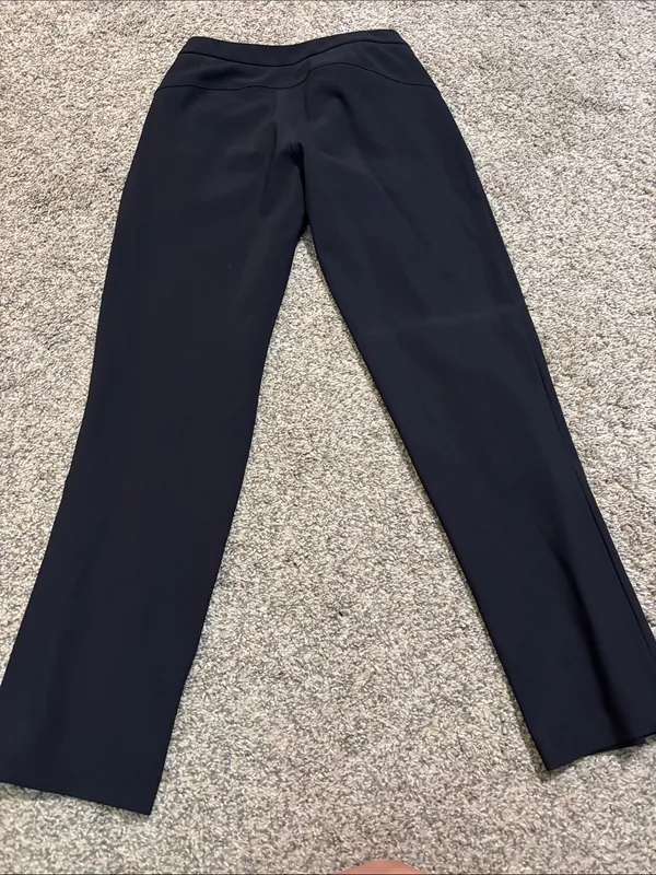 Lululemon On The Move Pant *Lightweight size 2 - Image 4