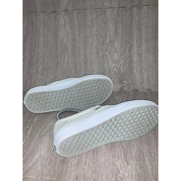 Vans Classic Slip-On‎ Unisex Shoes White Women's Size 6 Casual Skate Sneakers - Image 6