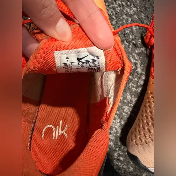Nike Bright Orange Sneakers - Image 4