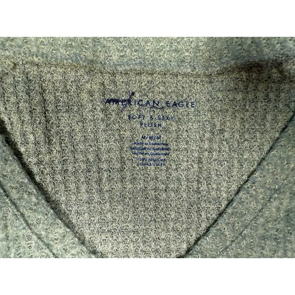 American Eagle Soft & Sexy Plush‎ Green V-Neck Long Sleeve Top Comfy Casual - Image 6