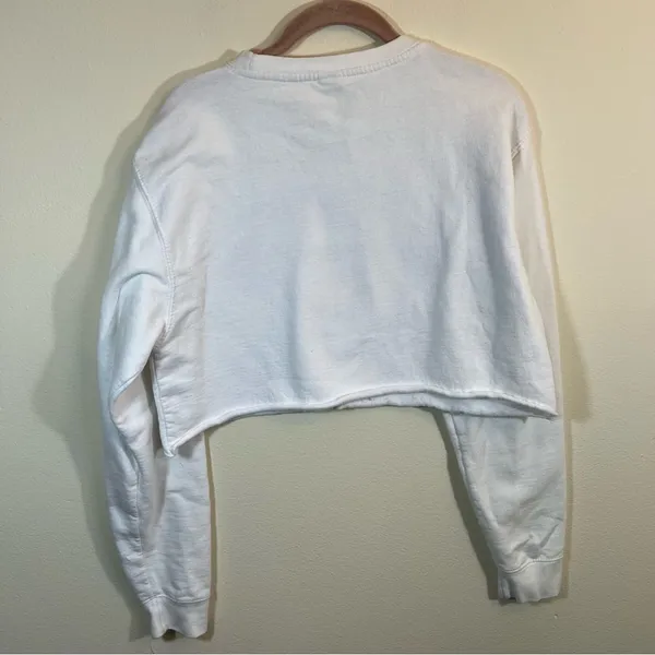 Just Hoods White Iowa State Lips Cropped Crewneck‎ Sweatshirt Medium - Image 9