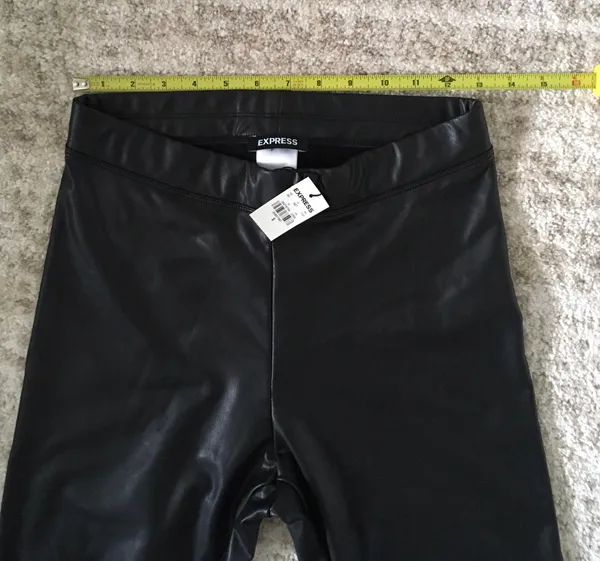 Express NWT high waisted faux Thermal leather pull on leggings Size S - Image 8