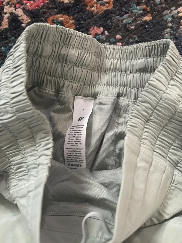 Lululemon Hotty Hot Short - Image 3