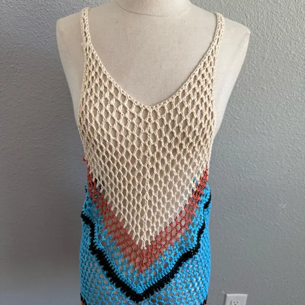 Deep‎ V Crochet Knit Dress Size Medium - Image 3