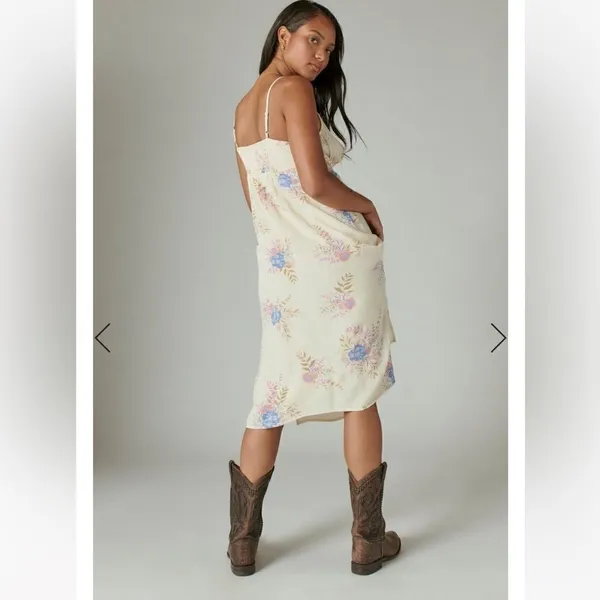 Lucky Brand Floral Printed Slip Dress Midi Cream Blue Size Small - Image 2