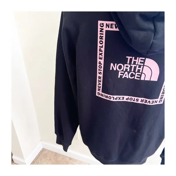 The North Face Hoodie Women's Medium Black Chest Logo Kangaroo Pocket Athleisure - Image 8